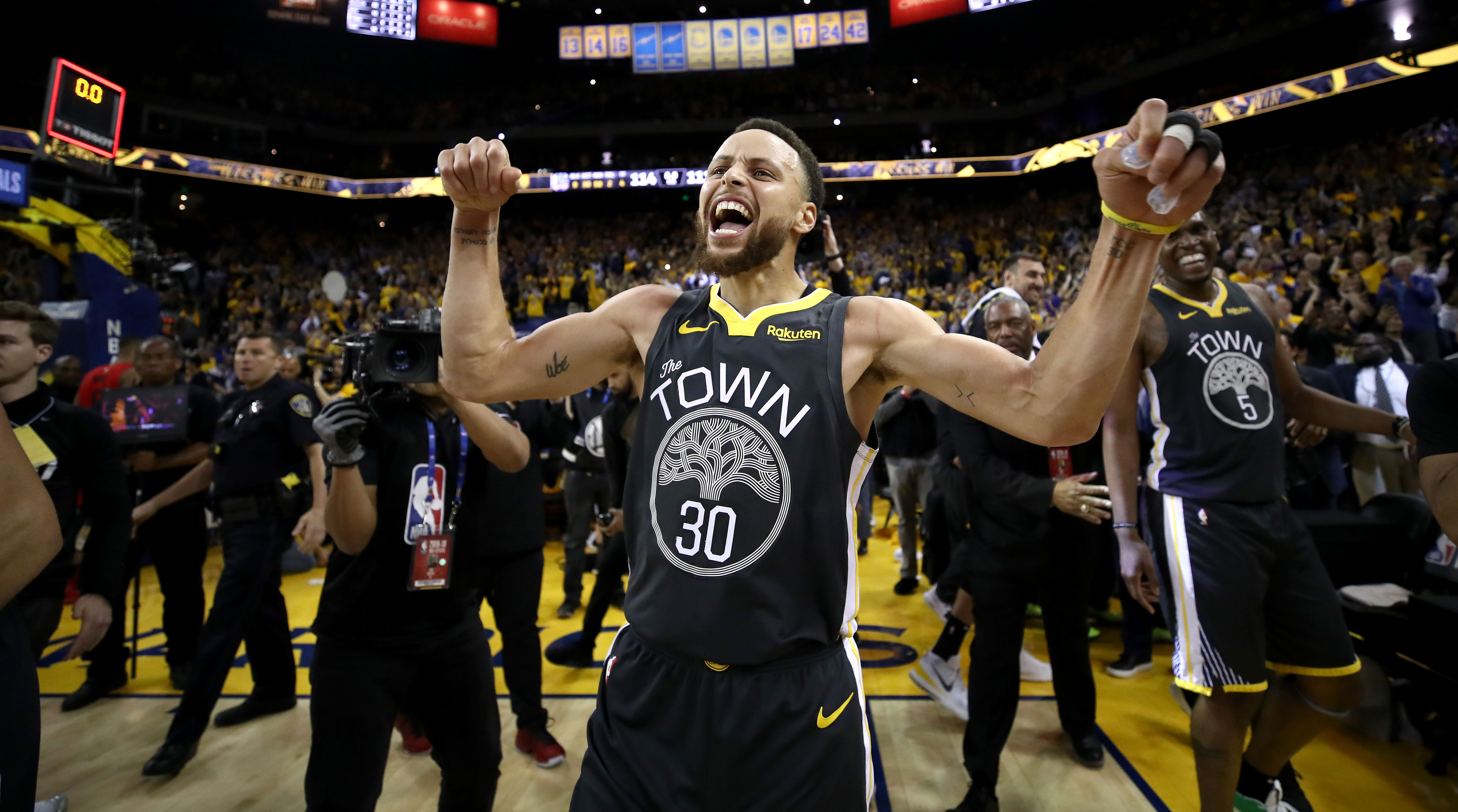 stephen_curry_nba_playoffs_warriors_.jpg